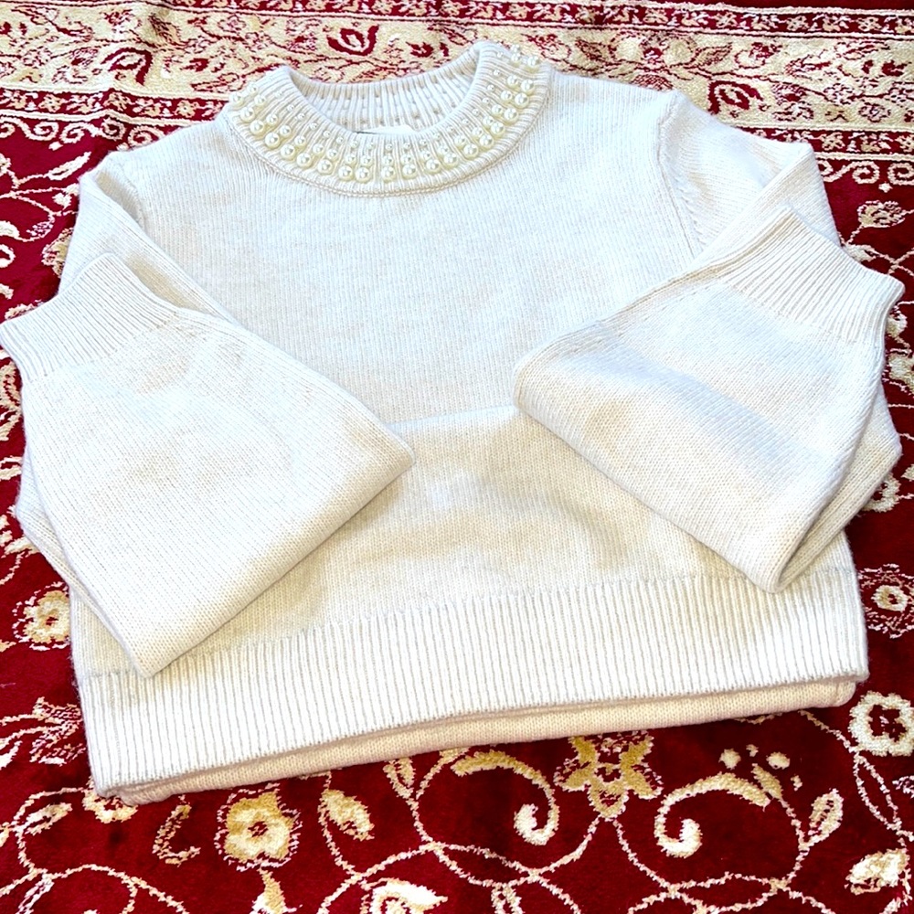 Brand new stylish knit dress